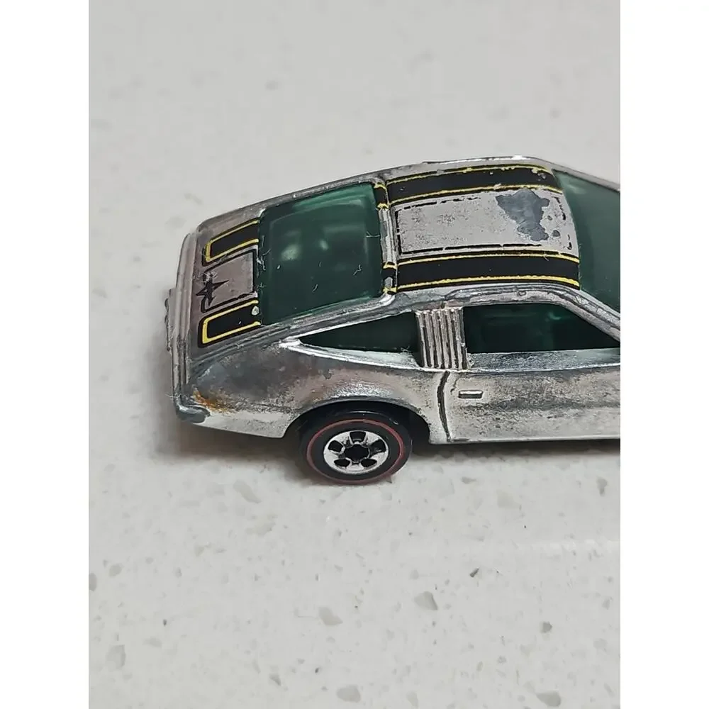Hot Wheels Redline 1976 Monza 2+2 Super‎ Chromes Chevrolet Chevy Chrome
